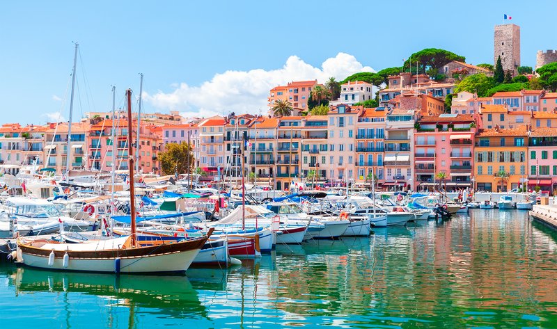 Découvrez les secrets de la villégiature de luxe dans la côte d'Azur à France